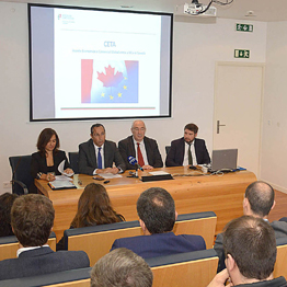 Governo dos Açores desafia empresários a aproveitarem acordos europeus para internacionalizar economia