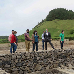 Governo dos Açores prossegue com total determinação investimentos em infraestruturas agrícolas, afirma João Ponte
