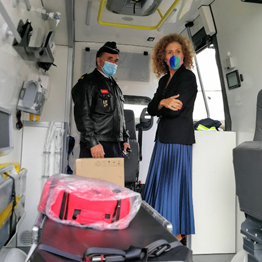 Secretária Regional da Saúde entrega sete ambulâncias de socorro aos Bombeiros de São Miguel
