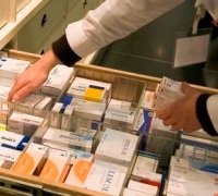 Governo assegura comparticipações de medicamentos adquiridos em farmácias do continente