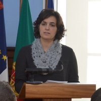 Governo dos Açores atribui 300 mil euros em novos apoios à recuperação de habitação degradada