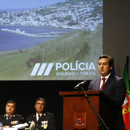 Insuficiências de meios das forças de segurança nos Açores têm de ser resolvidas pelo Estado, afirma Berto Messias