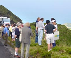 Guias-intérpretes essenciais ao turismo nos Açores